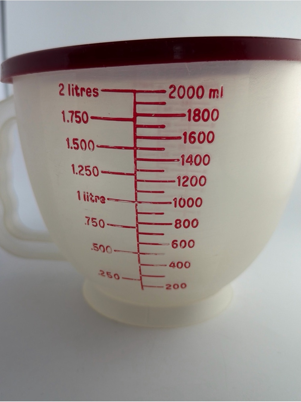 Tupperware Measuring Bowl Cup Mix N Store 8 Cup Vintage 1977 with Red Lid - Picture 3 of 15